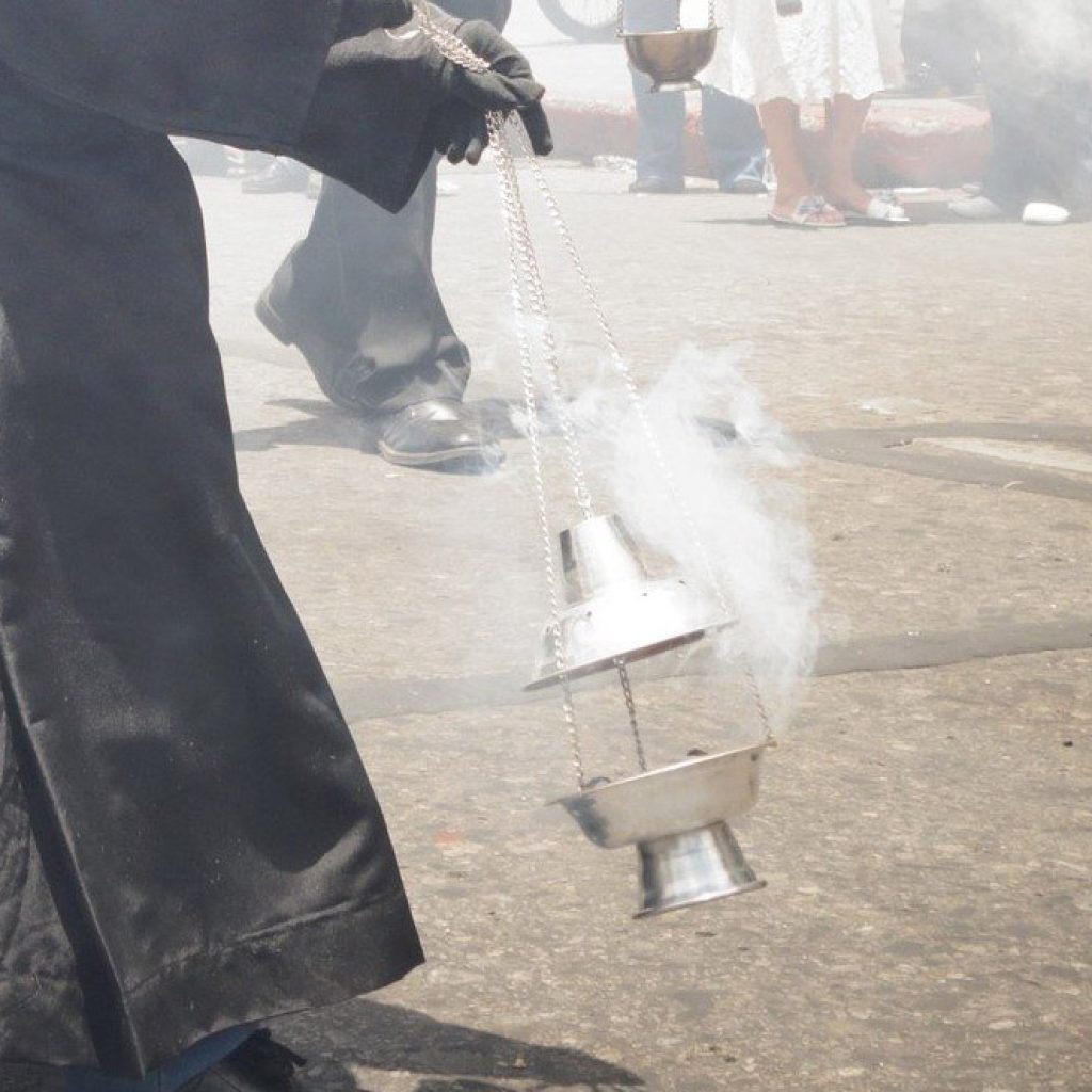 Faroles de forja antiguos para cofradías